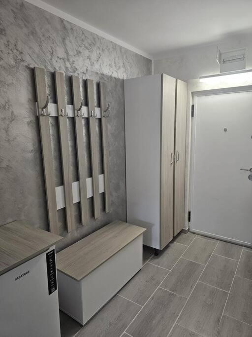 Chic Galati Apartment: Urban Escape Exteriér fotografie